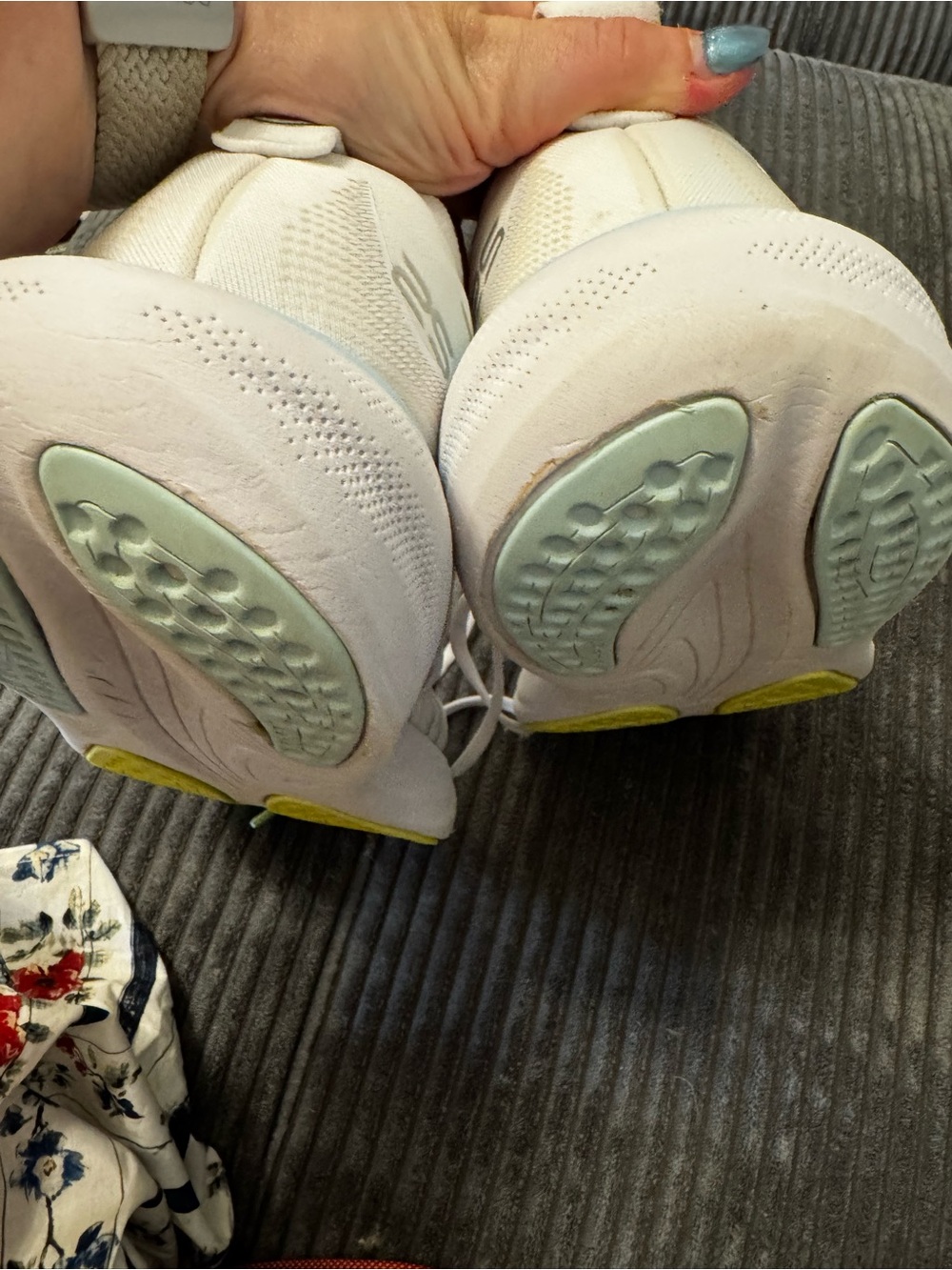 Asics White Running Gel Nimbus 25 - Picture 6 of 6